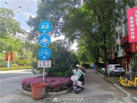 摩托车走什么车道（摩托车哪里行驶才能合规又合法）