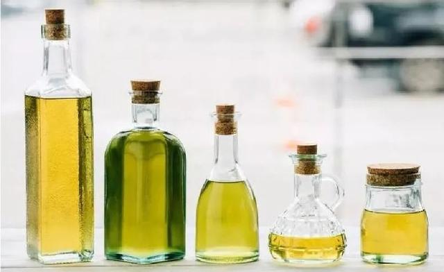 春节将至，油怎么吃才健康