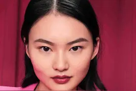 春节将至，戴珠宝当然要鎏彩红金图片
