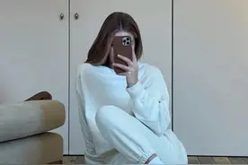 讲真的｜大嫂Rosie的“精英范儿”穿搭，真是怎么都看不腻图片