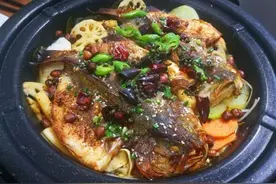 两块钱搞定一道家常美食香辣烤鱼(家庭版)图片