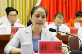 广西女贪官敛财1300余万，司机充当“收银员”分得三分之一图片