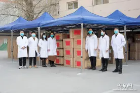 演员王宝强爱心物资送达家乡邢台图片