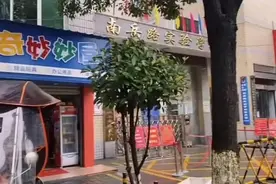 90后女孩逃离长沙，回到县城爆红网络，贾樟柯还为她拍了部电影图片