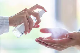 实用！酒精和含氯消毒剂消毒有什么区别视频封面