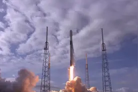 一箭143星！SpaceX创下单次发射卫星数量新纪录视频封面