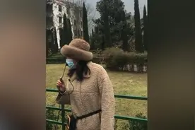 汶川地震遗址上的笑声为何刺耳？图片