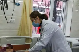 当心！电梯坏了爬楼梯 八旬老太两天累出一堆病图片