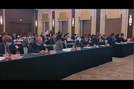 外国人看中国｜中国发展吸引世界目光——乌拉圭外交官看中国地方两会图片