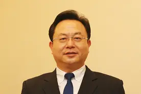湖北省人大代表、荆门市市长孙兵：坚持环境“第一要素”打造全省最优营商环境图片