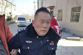 男子冒充“刑警队长”骗钱骗色：“手枪式打火机”成道具，涉案数百万元图片