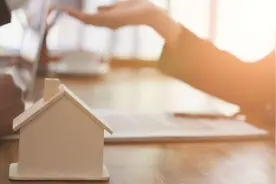 龙湖物业目前没有上市计划，但它孵化出了两个战略级新业务图片