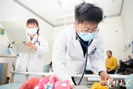 什么是粪菌移植术？粪菌移植术是否适合所有自闭症患者？图片