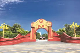红宫红场：中国第一个红色苏维埃政权在此诞生图片