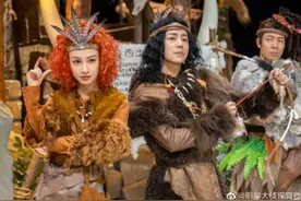 《明星大侦探6》金靖演技惊呆众人 魏大勋再现拆迁式搜证图片