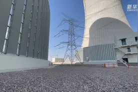 沙漠边缘崛起高科技节水电厂视频封面