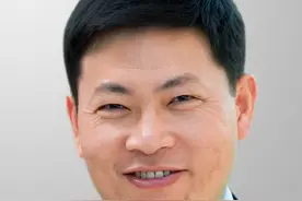 手机业务不卖做大端云协同，余承东兼任华为云与计算负责人图片