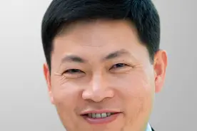 手机业务不卖做大端云协同，余承东兼任华为云与计算负责人图片