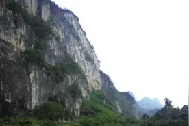六盘水：耍心岩的传说图片