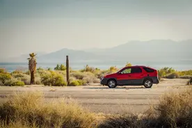 邪典级的偶像之作——庞蒂亚克Aztek | CAR REVIEWS图片