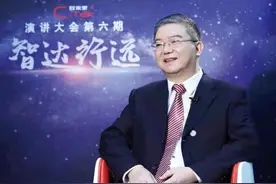 他一次次亲历失速试飞图片