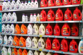 品种多折扣大 年前抢洗衣液正当时图片