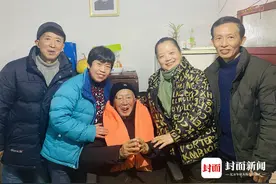 百岁老人主动取消寿宴：为了防疫没有遗憾，预定的200套寿碗赠送左邻右舍图片