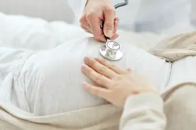 孕晚期的准妈妈 这些知识你必须知道视频封面