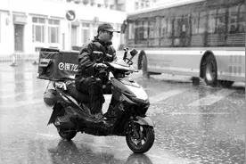 饿了么骑手模式遭吐槽图片