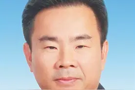 肖杰任海南省人大常委会副主任 张毅任省检察院检察长图片