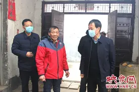 王兵走访慰问离退休老干部、老党员图片