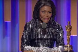 奥斯卡终身成就奖得主西西莉去世，90多岁高龄参演《纸牌屋》图片