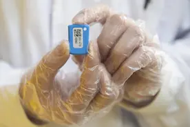 绥化市集中隔离点用上智能体温计图片