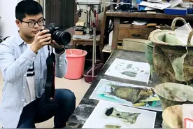 90后小伙修炼“考古笔记”，在盘龙城遗址探宝图片