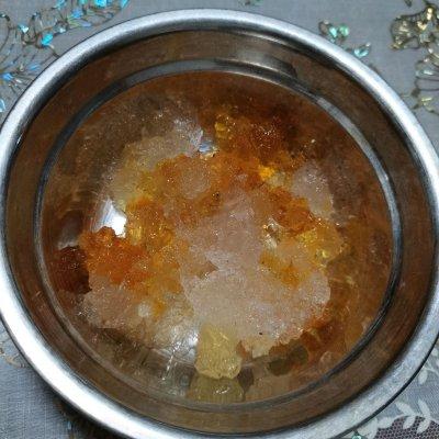 桃胶雪燕皂角花胶 2025年桃胶雪燕皂角的功效与作用禁忌 桃胶雪燕皂角花胶 2025年桃胶雪燕皂角的功效与作用禁忌