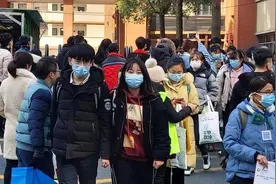 南京1.9万人赶考新教师招聘考试，“法定结婚年龄”、“玄武湖”“新冠肺炎疫情”皆入考点图片