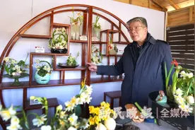 上海爷叔妙“刀”生花！一把手术刀刻出水仙的无数“花头经”图片