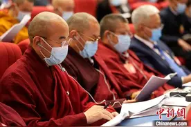 青海藏传佛教界“回望”与“展望”：身着僧袍依然大有可为图片