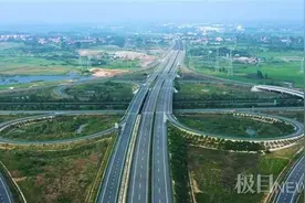 武汉城市圈环线高速公路大随至汉十段2月1日通车，相邻城市30分钟就可抵达图片