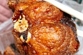 这家小店每天只做这一道菜，食客却愿意排长队图片