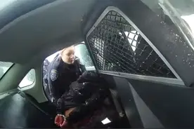 美国9岁女孩遭警方喷胡椒喷雾 涉事警察已被停职图片
