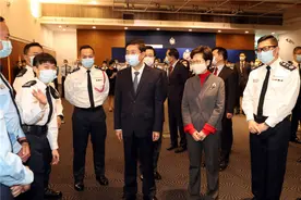 骆惠宁勉励香港警队：继续为国家护航为香港守城为市民保平安图片