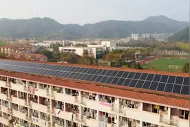 厉害了！屋顶上太阳能发电，校园里智能路灯，浙农林大一年高科技节能166万度图片