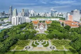 疫情缓解 泰国首都曼谷437所学校恢复教学图片