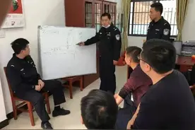 开宝马的妙龄美女拦车“借钱加油”？真相令人大跌眼镜……图片