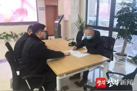 包工头面临项目亏损，“假扮”民工讨薪被执法部门揭穿图片