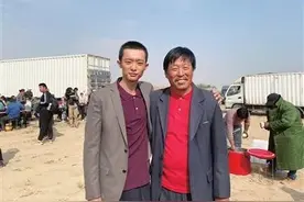 他是《山海情》里的马得宝原型之一！也是这部剧的民俗顾问图片