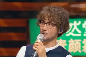104秒丨昔日唱将周传雄被晚辈点评惨遭节目淘汰 回应称“没有谁应该是谁的导师”图片