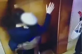 电梯间被女孩强吻男子回应网传视频：被女孩的性格吸引想认识对方图片