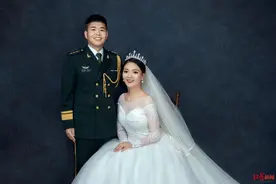 河北军嫂与3500公里外戍边丈夫的“云婚礼”图片